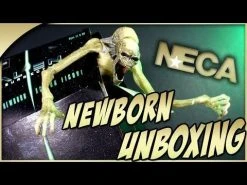 Newborn Deluxe Action Figure Alien Resurrection 28cm NECA 51654 -Funko Shop hqdefault 6