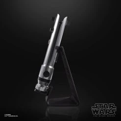 Hasbro - Black Series Ahsoka Tano Star Wars The Clone Wars Black Series Replica 1/1 Force FX Lightsaber 2021 - APRIL 2021 -Funko Shop x hasf0491 f