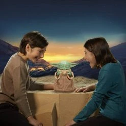 Hasbro - Black Series Galactic Snackin´ Grogu Star Wars The Mandalorian Interactive Figure 23 Cm -Funko Shop x hasf2849 c